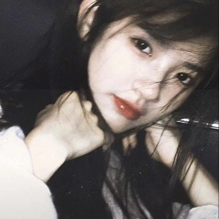 等妈妈回家的孩子
